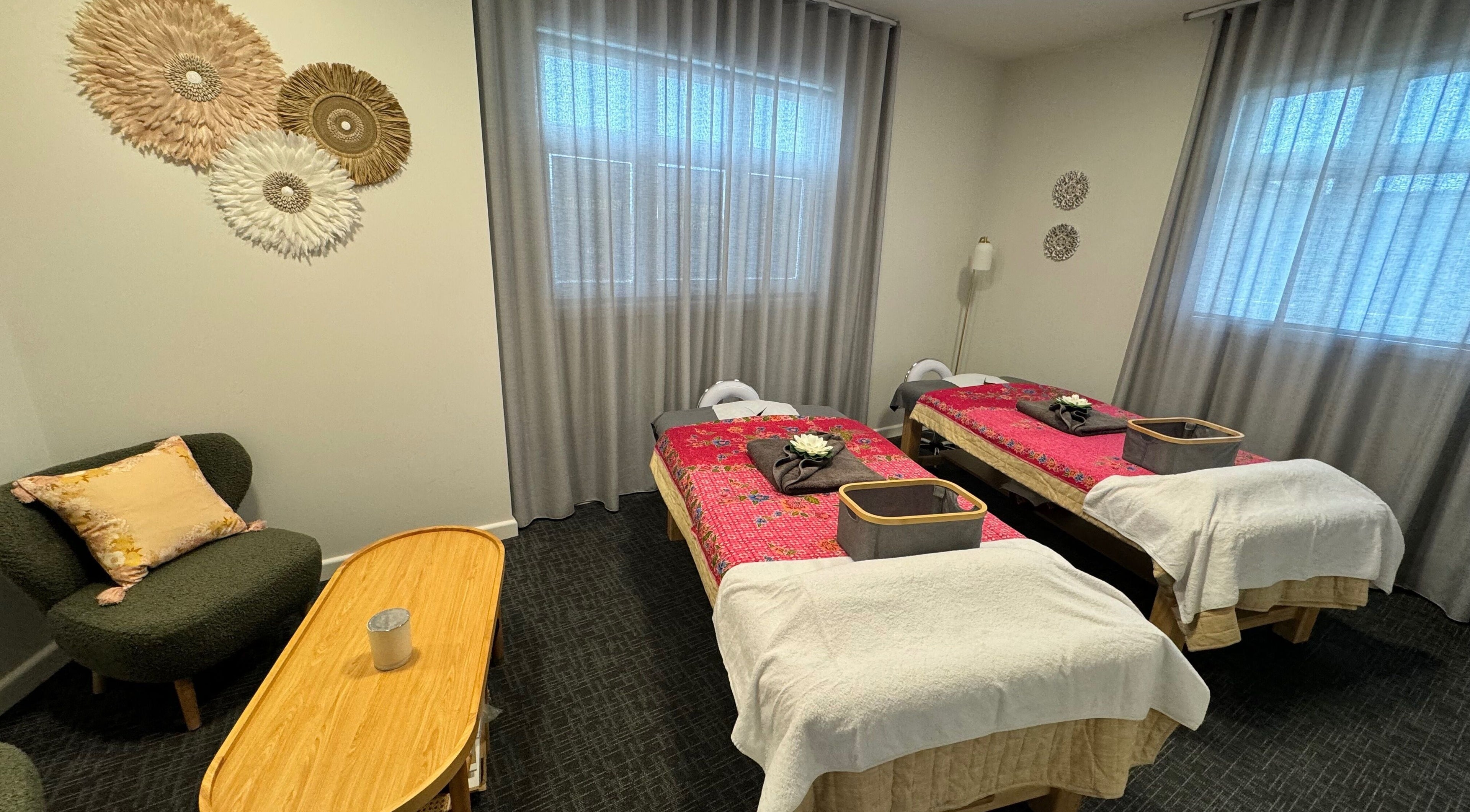 Calm therapy room at Soothe & Soul. Waiuku Thai Massage Therapy, Auckland, Auckland, NZ, with two massage beds.