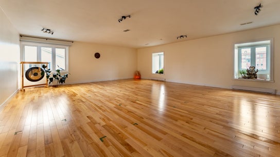 Vibrations Om - Pointe-Claire 6