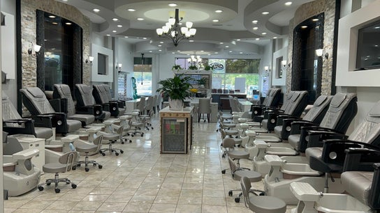 Luxury Nail Bar in Chamblee - Brookhaven