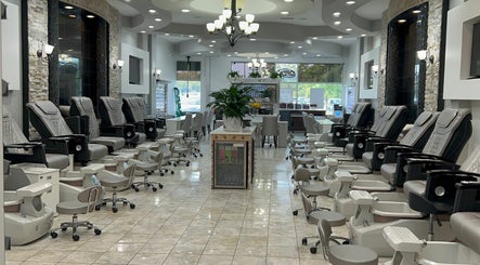 Luxury Nail Bar in Chamblee - Brookhaven