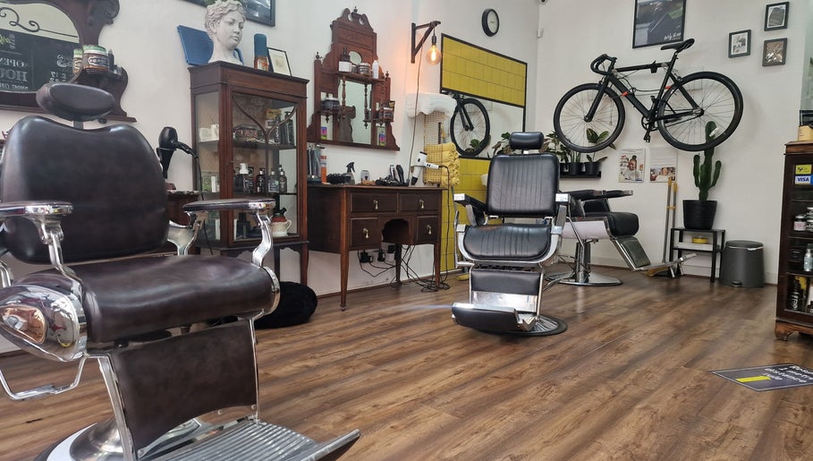 Levy & Co Barbers image 1