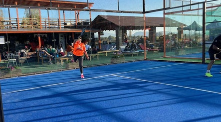 Requegua Padel image 3