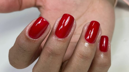 Isaa Nail Designer