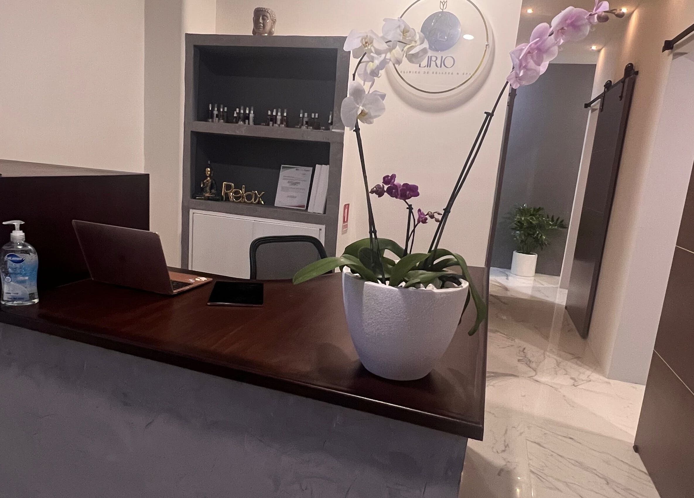 Recepción de Liriospa en Pachuca De Soto, Hidalgo, MX, con decoración elegante y moderna.