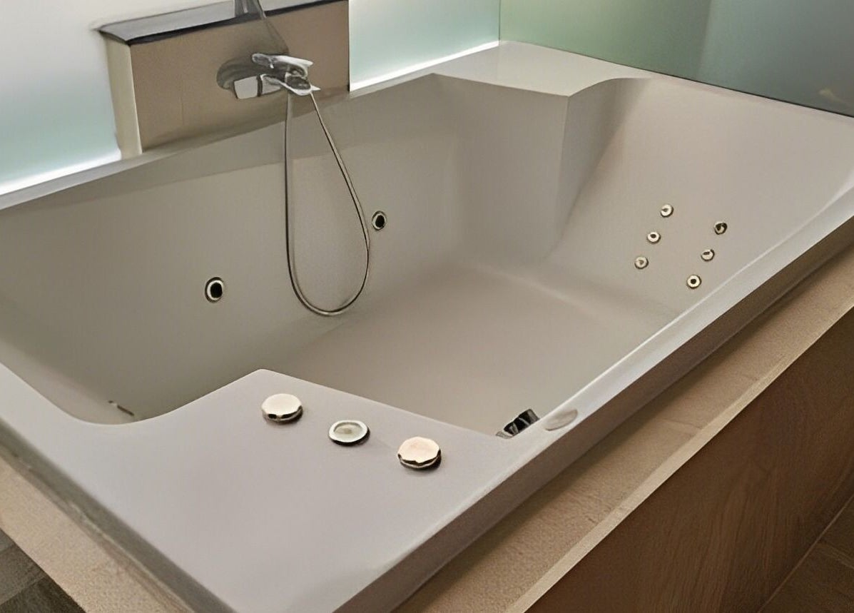 Luxurious spa bathtub at Jivana Spa, Bali, Bali, ID, offering a peaceful retreat.