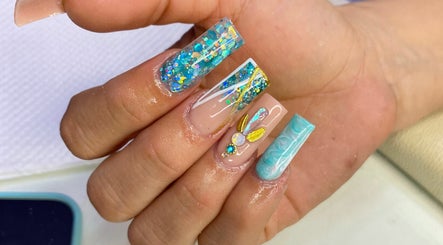 J’N Beauty Bar
