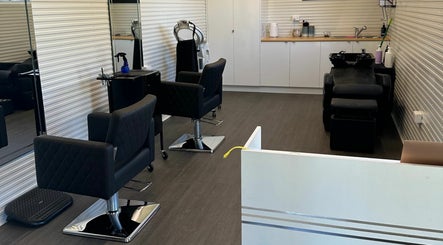 Hair Studio 13 slika 2