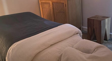 Alleviate Massage & Wellness