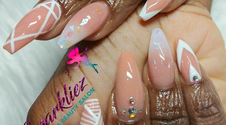 Sparkliez Nails & Beauty Salon image 3