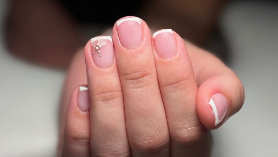 By Lucie & Charlotte, bilde 1