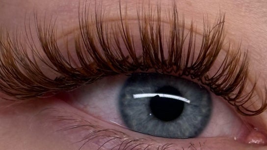 Beauty Base MK - Lash Extensions
