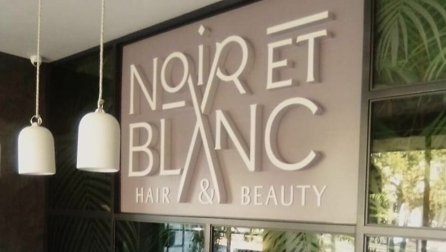 Noir et Blanc Hair and Beauty изображение 1