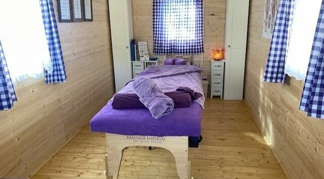 Tranquil massage room at Emma Cliffe - Holistic and Oncology Massage Therapist in Mulbarton, England, GB.