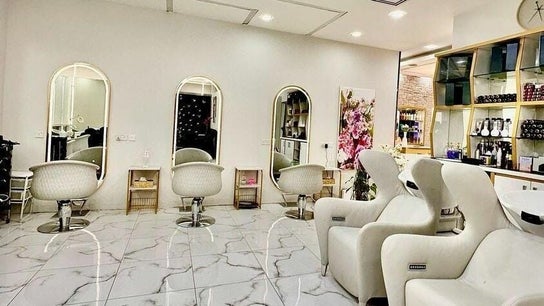 Rebo Beauty Salon