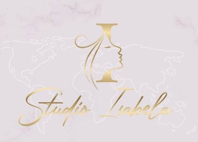 Logotipo sofisticado do Studio Isabela em Portimão, Faro, PT com design dourado elegante.