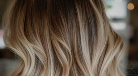 Jimmy Hair Studio