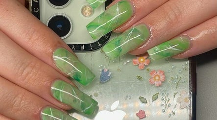 Immagine 2, Poonam's Nail Party