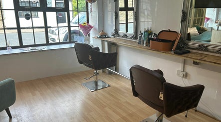 Venus Hair Studio