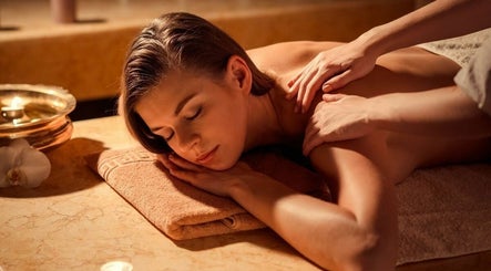Oriental Massage Hollywood