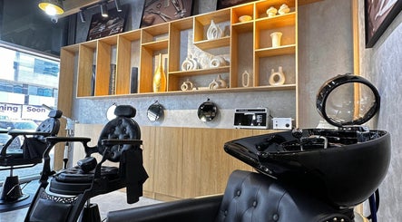 Styler Gents Salon & Spa Khalifa Park