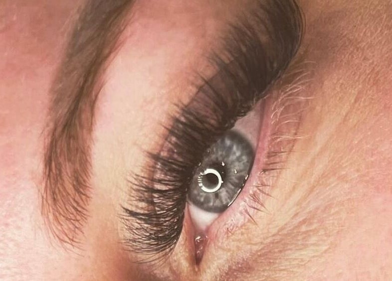 Close-up of extended eyelashes at Shoreline Spa, Langton, Ontario, CA. Enhance your beauty naturally.