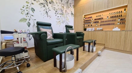 Ikeda Beauty Salon L.L.C