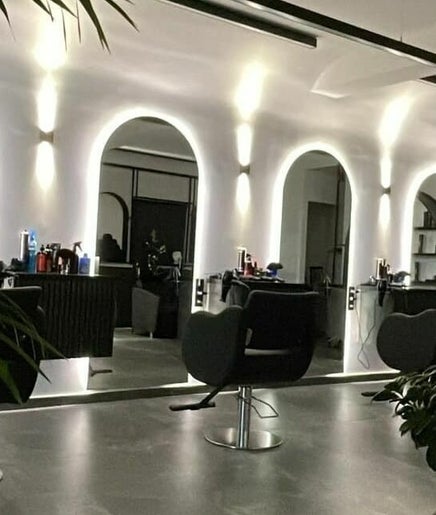 Lant Hair Company 2paveikslėlis