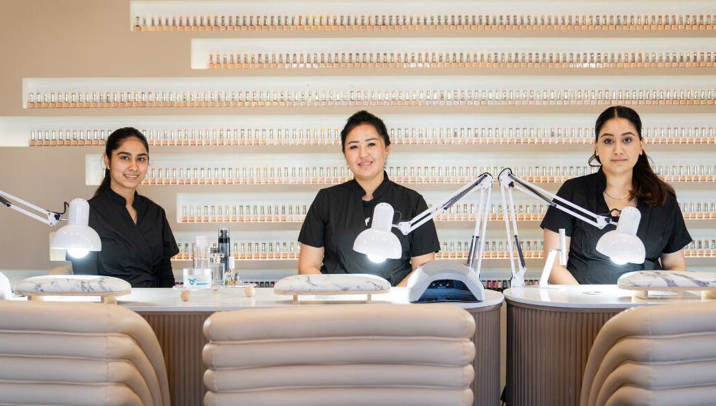 Friendly staff at Meye - Beautè Verte in Montréal, Québec, CA, ready to assist with wellness and beauty treatments.