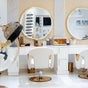 L'instant Beauty Salon
