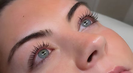 Bespoke Brows & Lashes