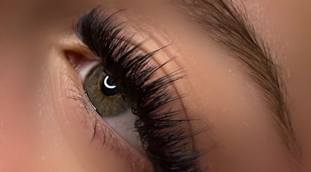 Lashes And Beauty Tb, bilde 2