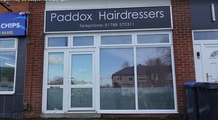 Dawn & Linzi at Paddox Hairdressers imaginea 2