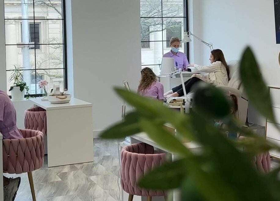 Stylish interior of Studio Boka in Highland Park, Illinois, US showcasing professionals at work in a calming setting.