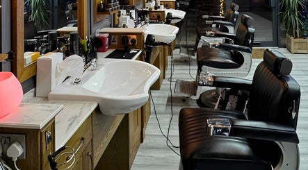 Vauxhall Barbers, bilde 2