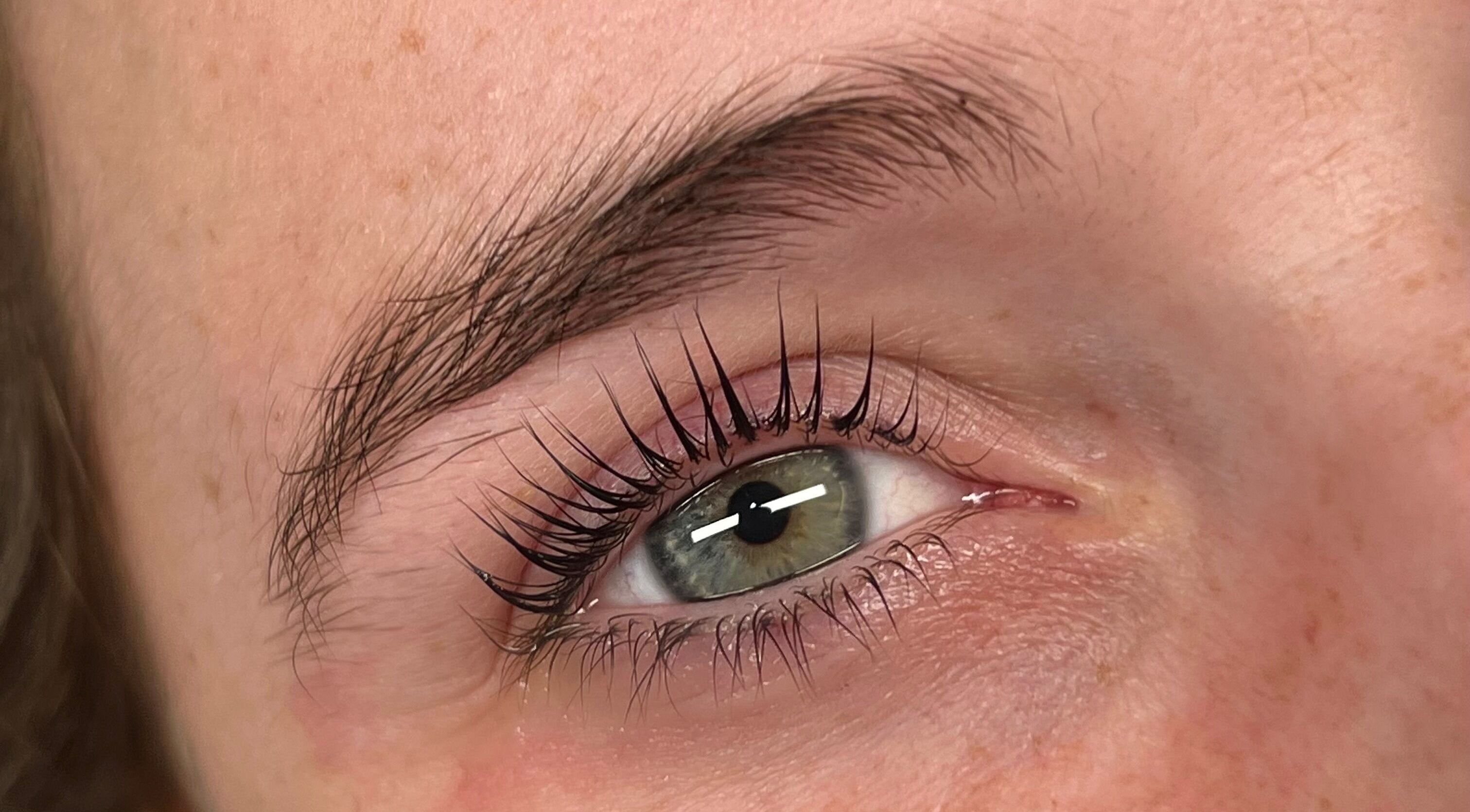 Close-up of elegant eyelashes at Beauté by Michèle, North Warnborough, England, GB.