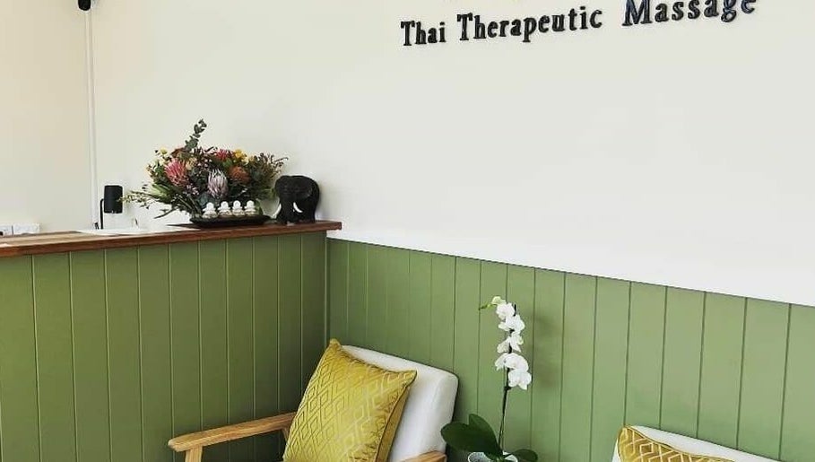 Sujitra Thai Therapeutic Massage imaginea 1