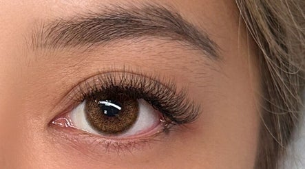 Close-up of eyelash extensions at Hime Studio / He Mēi “姫”, Singapore, SG.