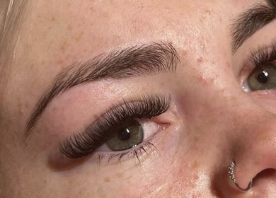 Close-up of elegant eyelash extensions at LouMck Lashes, Alloa, Scotland, GB.