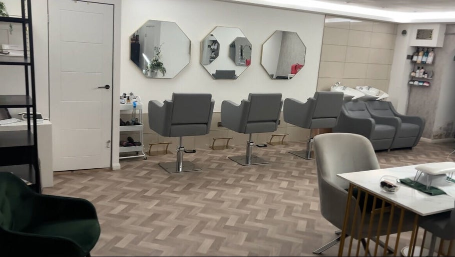 Modern salon interior at Lahives Glamsquad 4 ivy farm court, Halle village L24 4AG in Hale, England, GB.