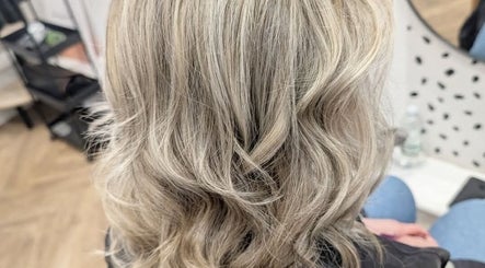 Ruby Fleur Hairdressing