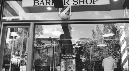 Broadway Barbershop billede 2