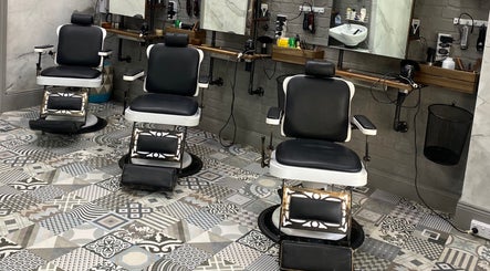 Elegant barber chairs at Broadway Barbershop, Ultimo, NSW, AU, featuring vintage design and comfort.