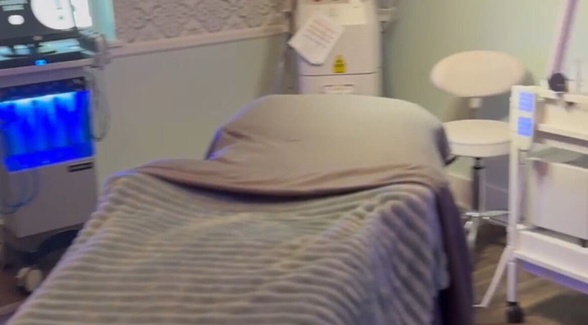 Cozy treatment room at The Skin Institute in Ocean Springs, Mississippi, US, offering a relaxing ambiance.