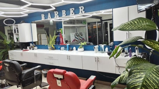 Espartano´s Barber Shop Valle Alto