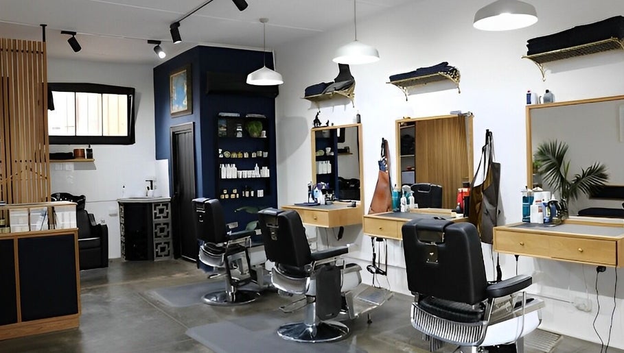 The Conductor Barbershop Carnegie изображение 1