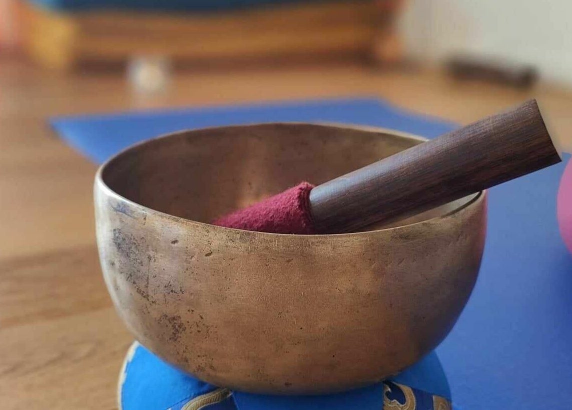 Tibetan singing bowl at Studio Mudita Locarno for meditation practices in Locarno, Ticino, CH.
