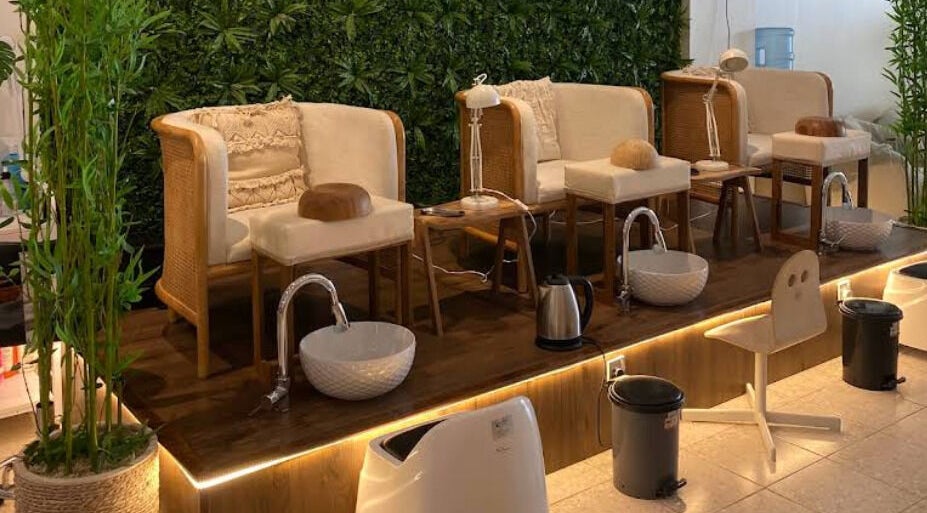 Luxury pedicure chairs at Hair Seasons, الرياض, منطقة الرياض, SA, offering a serene spa experience.