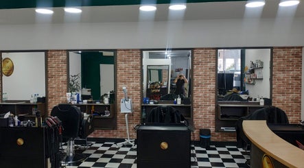 OáSIs Studio de Beleza & Barbearia