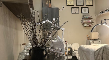 Treatment room at Maro Wellness Center Miami, Coral Gables, Florida, US showcasing a cozy and serene ambiance.