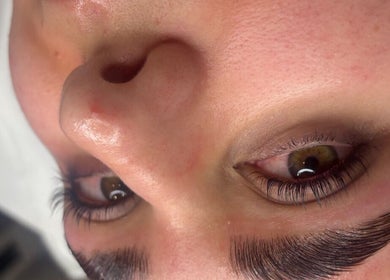 Close-up of expertly styled lashes at B’s Beauty Hive, Cardiff, Wales, GB.